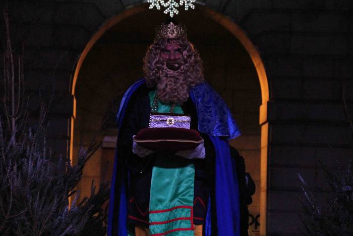 Errege magoen desfilea tolos 88 1546717669293