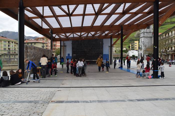 Ibarra gaztelekua zirko tailerra 6 1459271473732