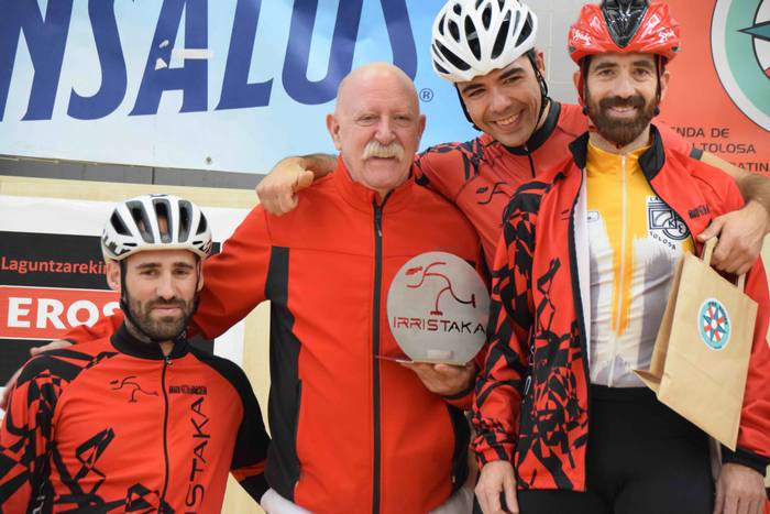 Egur gainean eta abiadura bi 75 1543769392643