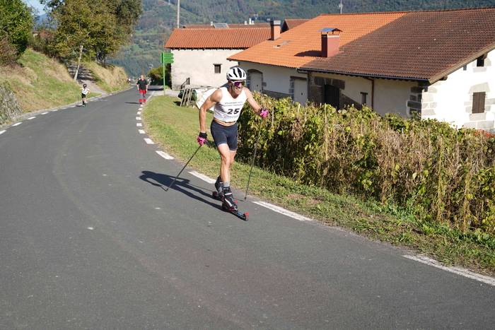 24. Hernialdeko Rollerski Ig 39 1760802674577