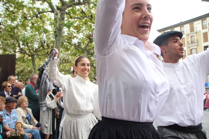 Udaberri Dantza Dezagun Tolo 151 1504963962134