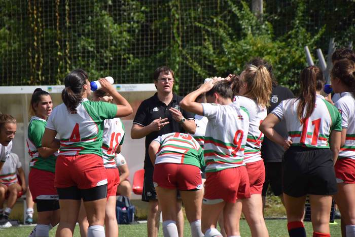 Motor eta errugbi zaleen bil 141 1535805837573