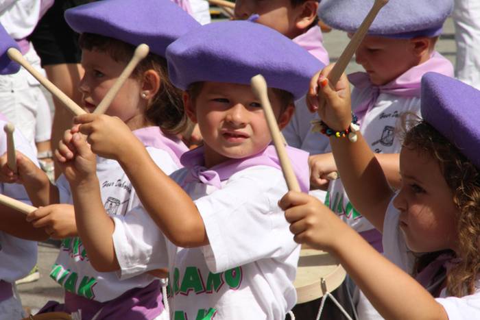 Danborra eta piparra, festar 88 1503578169134