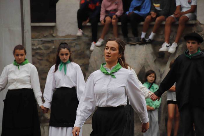 Irurako dantza soka sanmiela 27 1664023876228