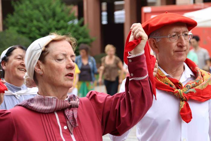 Larrain dantza egin dute Ama 11 1562505575799