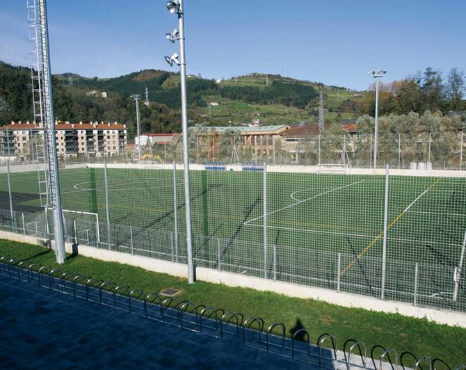 EAJ-PNVk kudeaketa eredu desberdinen arteko alderaketa egitea eskatu dio EH Bilduko Udal Gobernuari Tolosako udal kirol instalazioen etorkizuneko gestio eredua erabaki aurretik