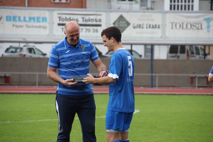 Luis Mendigainek merezitako  16 1557049706534