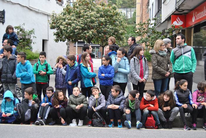 Euskararen ekilibristak 174 1491303001843