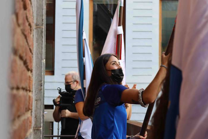 Tolosa urdinez jantzi da 18 1632073497129