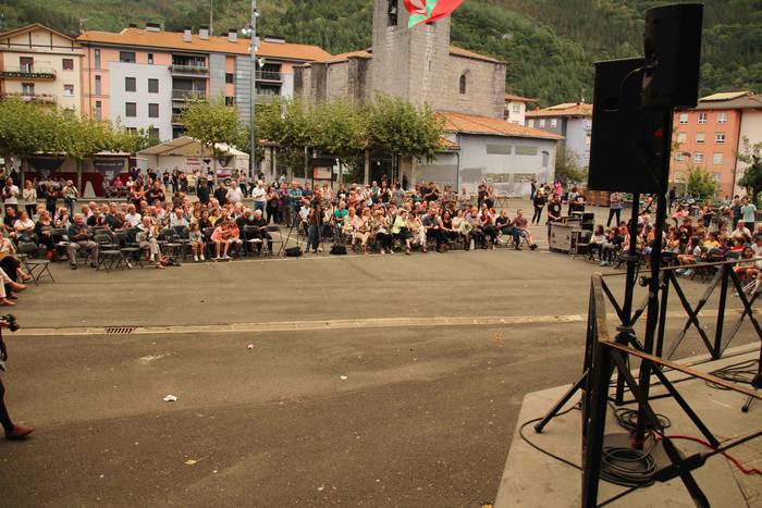 Euskaldunak asetzeko festa 79 1570979521598
