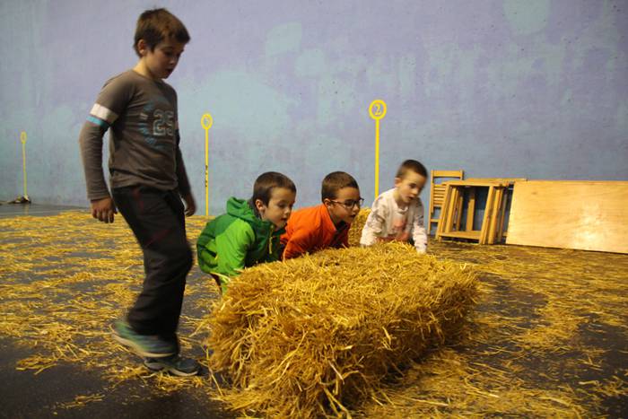 Frontoiaren babesean eta jol 1 1510334166837