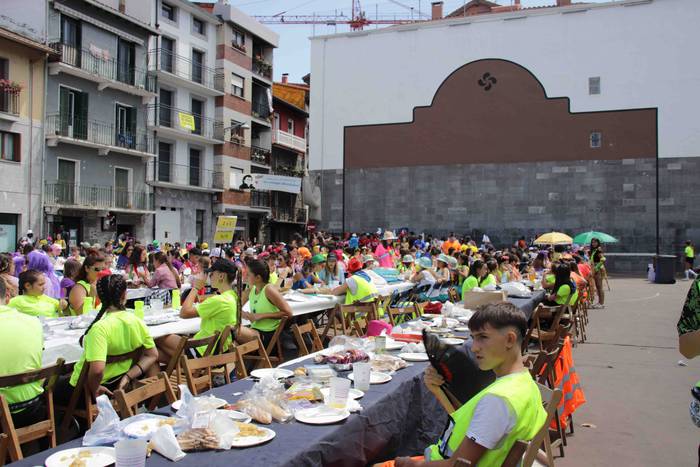 Gazteen Eguna Santioak 25 1658939372892