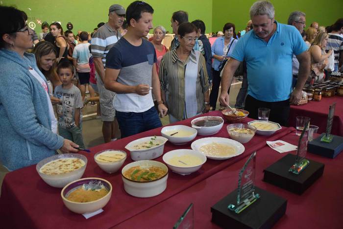 Jendetza mugitzen duen eguna 15 1538313055240