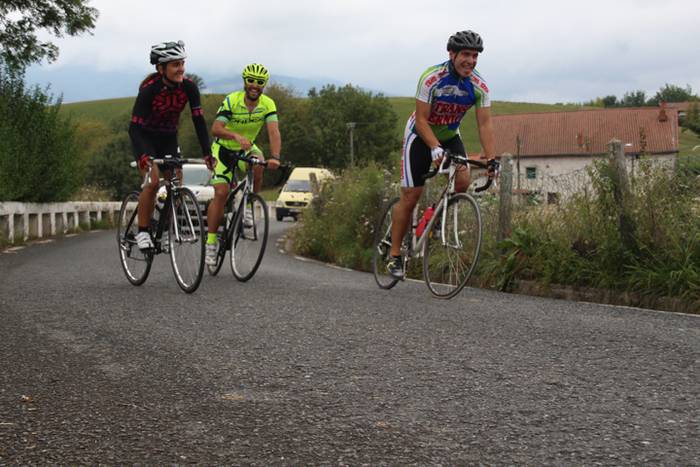 Orendaindarrek ezin, Jon And 40 1502887976847