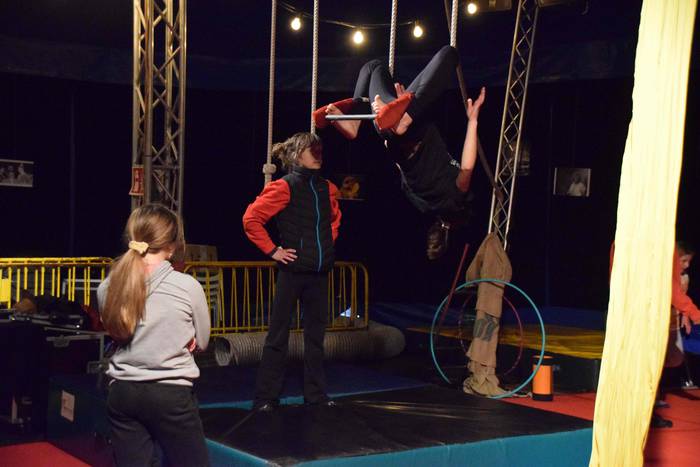 Gure Zirkuaren eskutik zirku 15 1650467915845