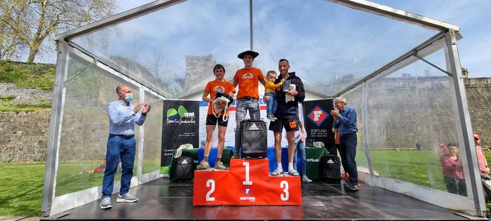 Julen Azkuek irabazi du Dono 3 1648490110763