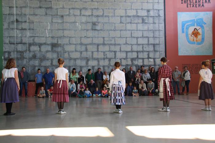 Leaburu-Txarama eta Larresor 2 1525611206675