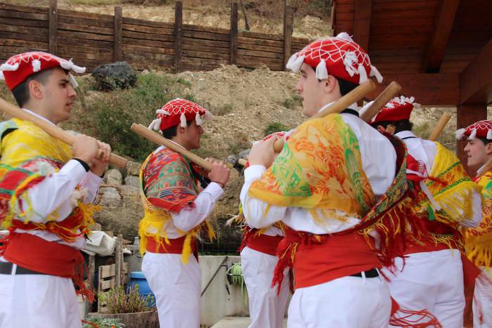 Lo zegoena, esnatu dute Abal 8 1551613563533