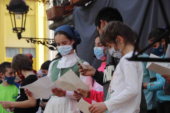 Irurako Kutxa Bira iruditan 40 1619287451169