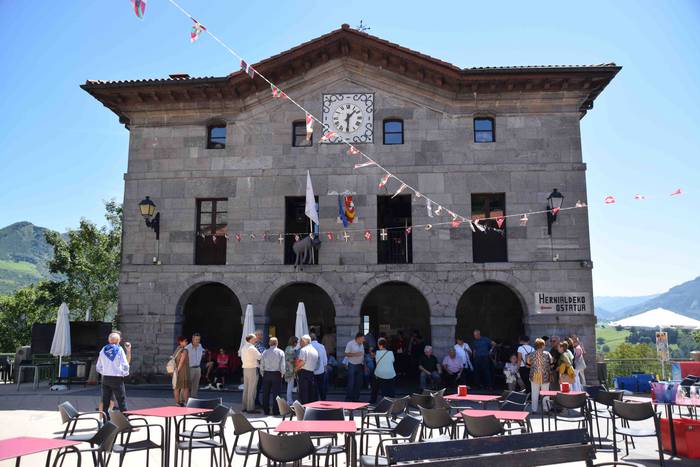 Hernialdeko jaiak 2019, erre 27 1565958231844