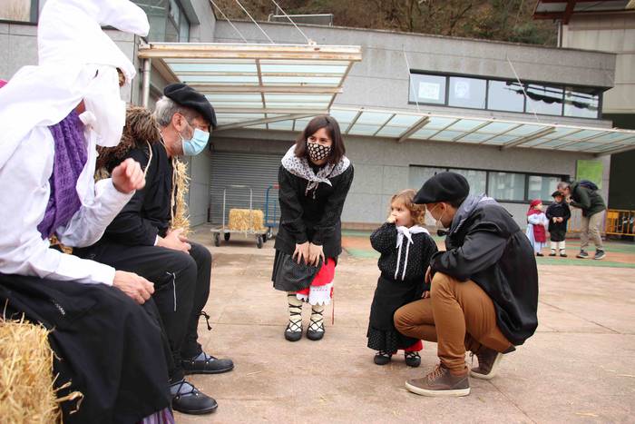 Ibarran Olentzero, Mari Domi 17 1640354243006