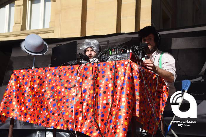 ataria lanean 5 1488359690957