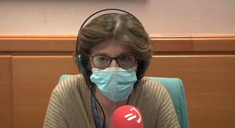 Bi egunetan hautemandako 411 positibo berriek COVID-19agatiko kezka zabaldu dute Hegoaldean