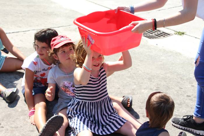 Festak hastearekin batera, j 21 1502727352620