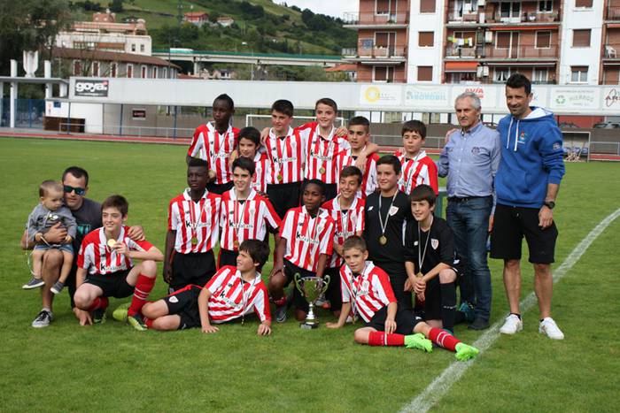 V. Urtzi Gurrutxagaren Oroim 76 1529171331556