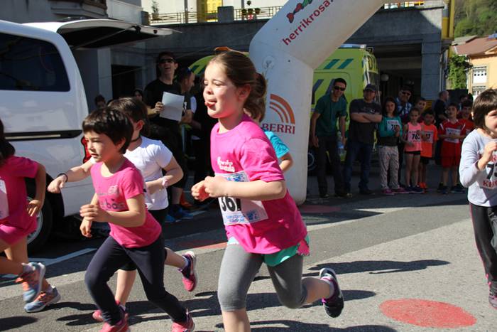 Haur, gazte eta heldu krosea 37 1491742010078