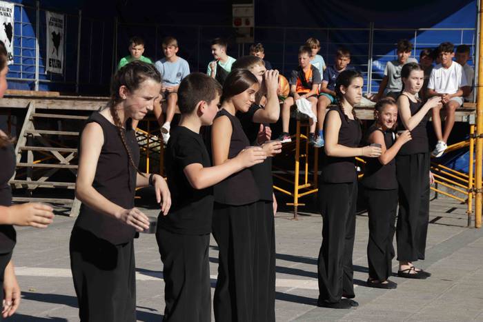 Altzo festak saninazioak has 44 1659120338216