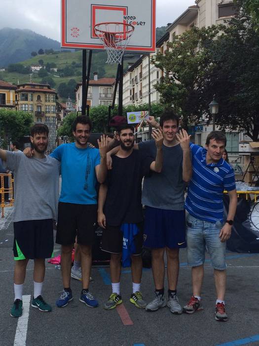 TAKE 3x3 sari banaketa 2 1497346285960