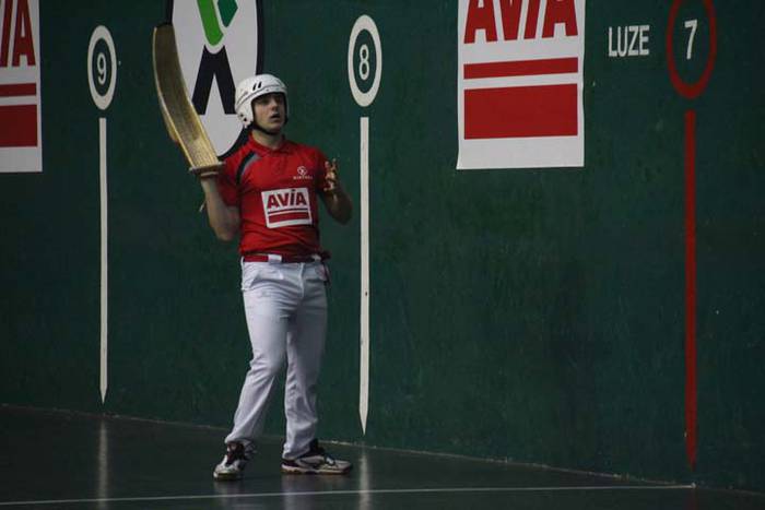 ZESTA PUNTA ELOLAREN OROIMEN 101 1512735827490