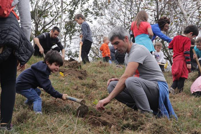 Eskola txikiak eta ner group 65 1447508286350