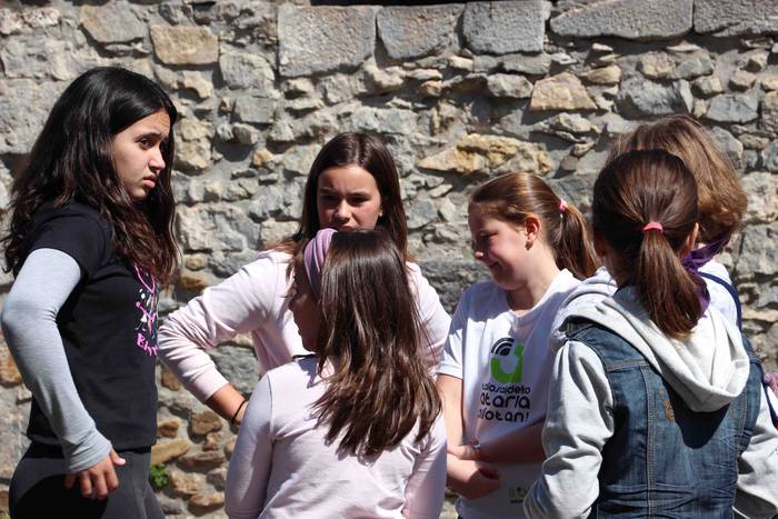 Eskuz esku morez margotu dut 2 1553963592624