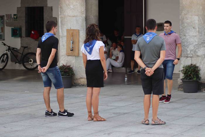 Dantza sokara batu dira emak 44 1660153187028