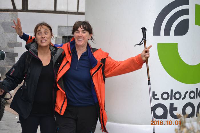 Elkartasuna, tontorretara 102 1475497598139