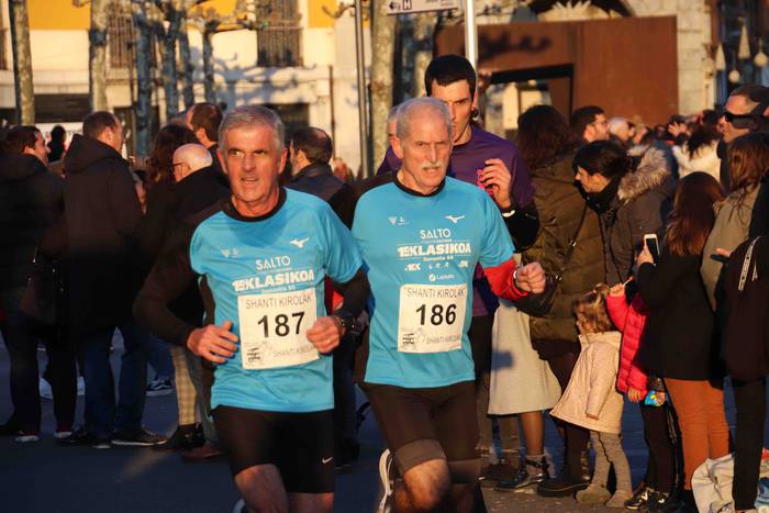 Uzturreko gurutzea lapurtu z 135 1577813997529