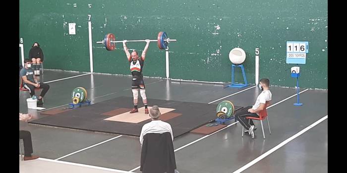 Sariak pilatzen jarraitzen d 2 1604438535178