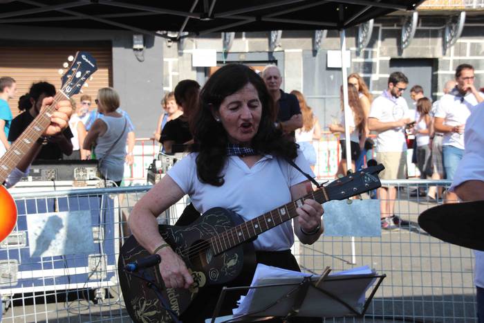 Bero sargoria, sagardoz bust 52 1532982162390