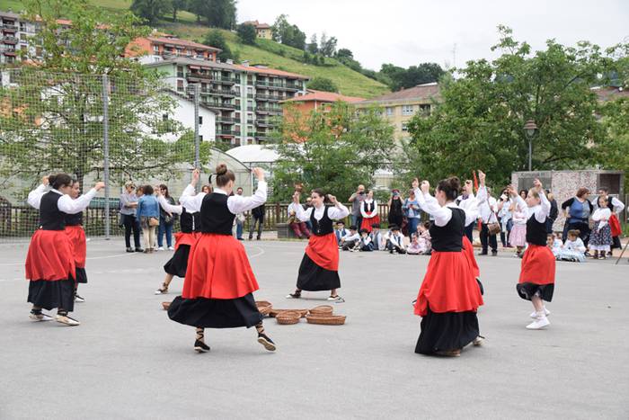 Ibarrako Dantzari Txiki Egun 67 1528548003903