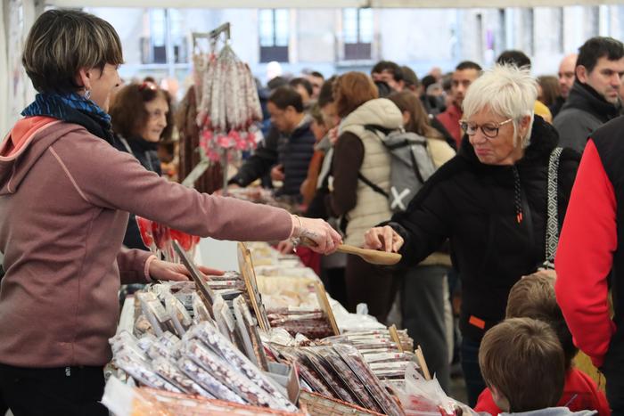 XXVII. Gabonetako azoka