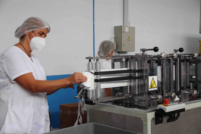 Maskarak egiten hasi dira Al 6 1600881313754