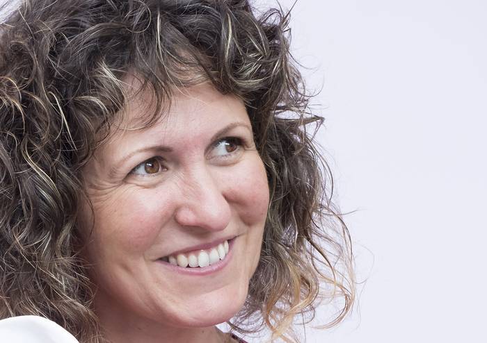 Zoru pelbikoaren inguruko tailerrak antolatu ditu Irura Moretuzek