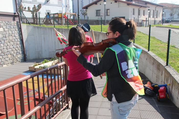 Korrika Txiki Orendain 2017 2 1491561215288