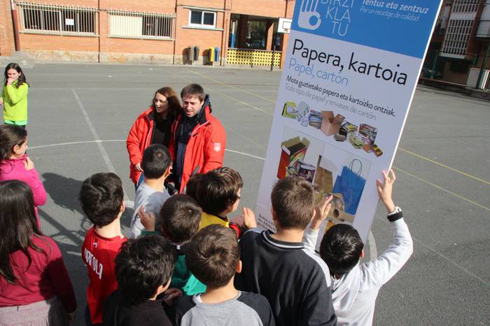 Birziklatu tentuz eta zentzuz kanpaina 14 1456861625414