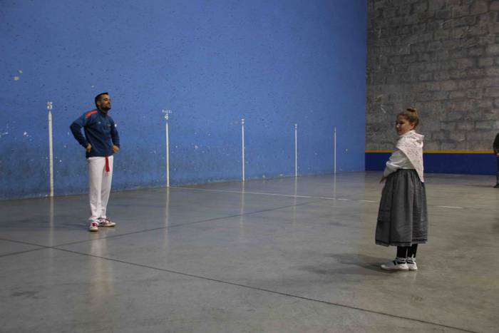 oinatz bengoetxea, belauntza 43 1646508197809