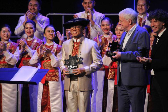 Indonesiako Batavia Madrigal 41 1572797999050