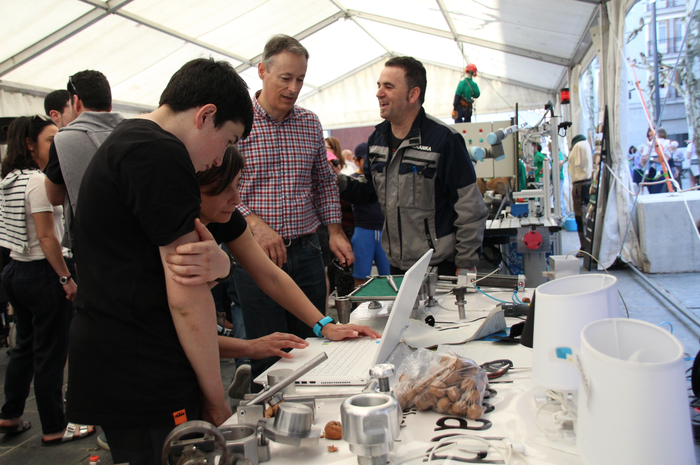 Erakusleiho bizi bat, lanbid 6 1524316754673