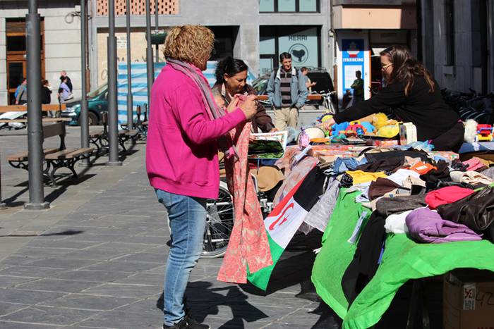 Bigarren eskuko azoka, Sahar 3 1492863190432